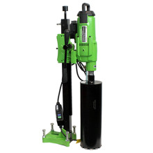 Cверлильная машина Diamaster CF8260 (на прямой стойке) Cверлильная машина Diamaster CF8260 (на прямой стойке)