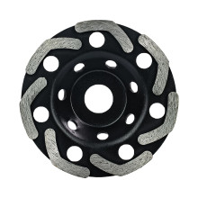 Алмазная шлифовальная чашка БУМЕРАНГ по бетону 125 мм РОСОМАХА Алмазная шлифовальная чашка БУМЕРАНГ по бетону 125 мм РОСОМАХА