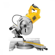 Пила торцовочная DeWalt DWS778