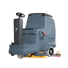 Поломоечная машина с местом оператора Chancee K69 с литиевым АКБ (150 а/ч)