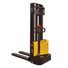 Самоходный электрический штабелер SMARTLIFT EST122 1200 кг; 3,6 м; 24В / 85Ач