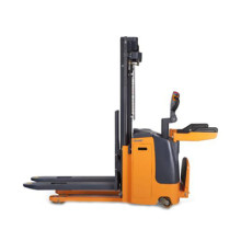 Штабелер самоходный Zowell XE 1516 Штабелер самоходный Zowell XE 1516