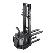 Самоходный штабелер Tisel ES1555 FTX Li-Ion с платформой и боковой поддержкой