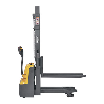 Штабелер самоходный XILIN CDD12R-ES 1,2 т 2,5 м двухуровневый (сопровождаемый)