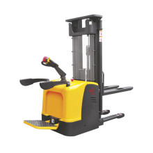 Штабелер самоходный с платформой 1,5 т 4,5 м XILIN CDDK15-II