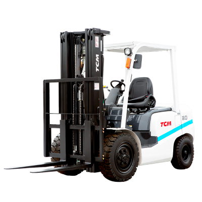 Газобензиновый вилочный погрузчик TCM FHG30T3 Газобензиновый вилочный погрузчик TCM FHG30T3